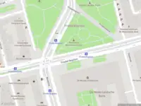 Ambulance met gepaste spoed naar de Maarten Jansz. Kosterstraat in Amsterdam