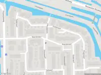 Ambulance met grote spoed naar de Schokkerwerf in Gouda