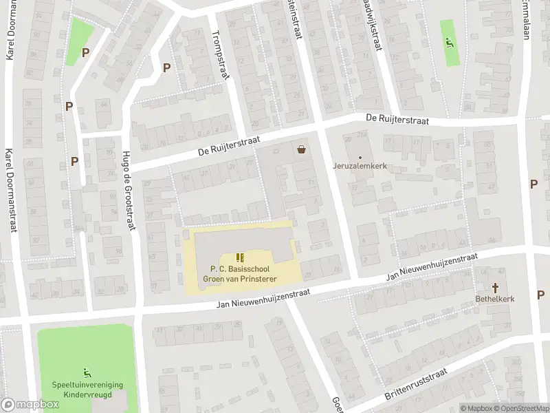 Ambulance met gepaste spoed naar de Karel Doormanstraat in Alphen aan den Rijn