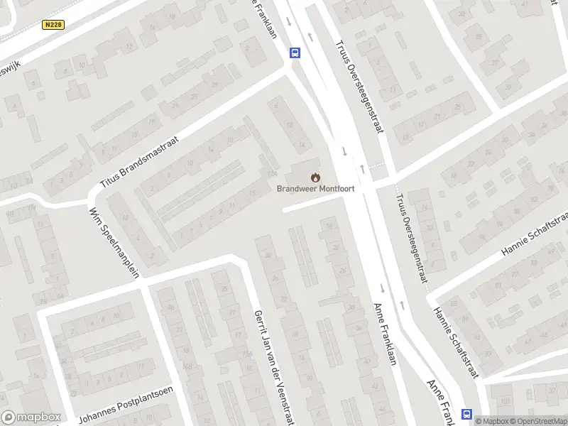 Politie naar de Anne Franklaan in Montfoort vanwege aanrijding met letsel