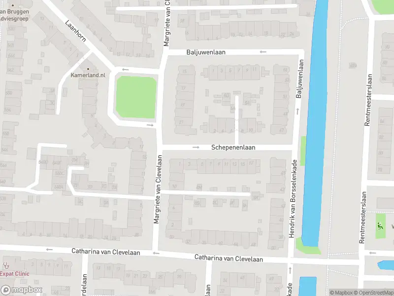 Ambulance met gepaste spoed naar de Schepenenlaan in Amstelveen