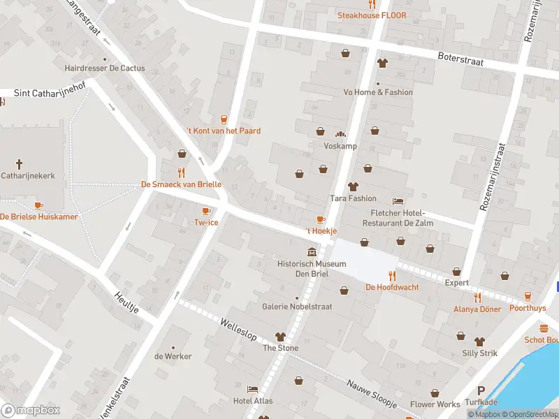 Ambulance met gepaste spoed naar de Koopmanstraat in Brielle