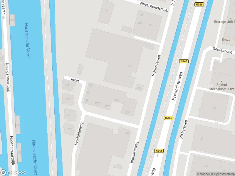 Ambulance met gepaste spoed naar de Industrieweg in Wormerveer