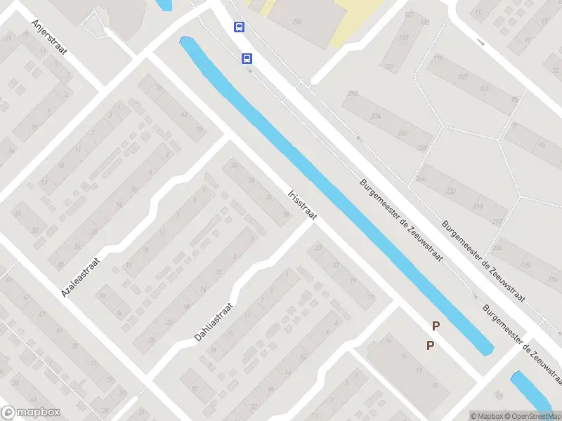 Ambulance met grote spoed naar de Irisstraat in Ridderkerk