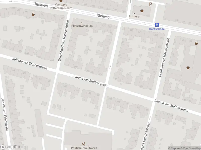 Ambulance met grote spoed naar de Juliana van Stolberglaan in Rotterdam