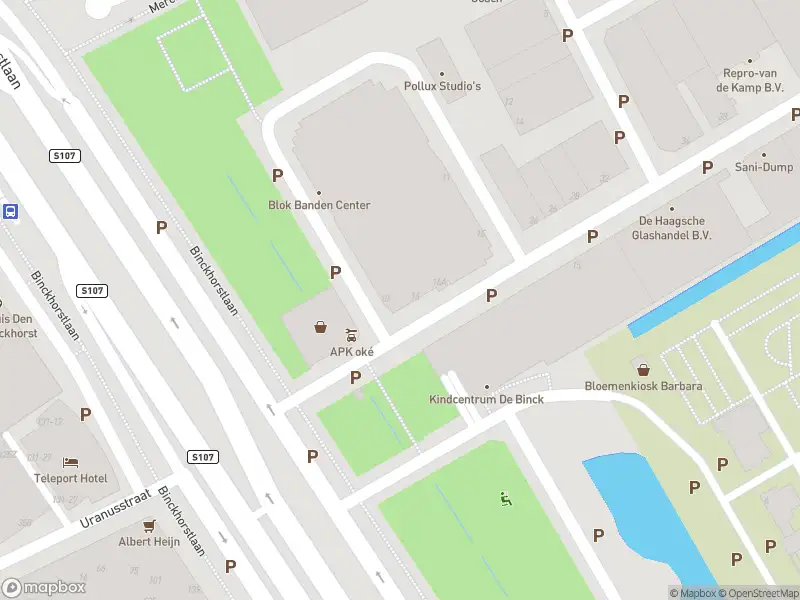 Brandweer met grote spoed naar de Castorstraat in 's-Gravenhage vanwege voertuigbrand