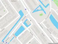 Ambulance met grote spoed naar de Vegmolaan in Leiderdorp