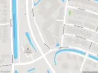 Ambulance met gepaste spoed naar de Potgietersingel in Zevenhuizen