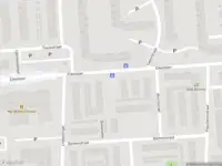 Ambulance met grote spoed naar de Berkenplein in Spijkenisse