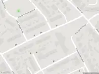 Ambulance met grote spoed naar de Dr. Schaepmanstraat in Assen vanwege middelgrote brand