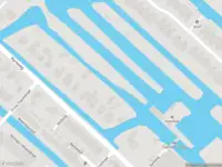 Brandweer met grote spoed naar de Groene Zoom in Berkenwoude vanwege voertuigen te water