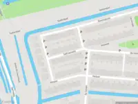 Brandweer met grote spoed naar de Saffraanveld in Schiedam vanwege gebouwbrand