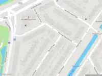 Ambulance met grote spoed naar de Boreelstraat in Rotterdam