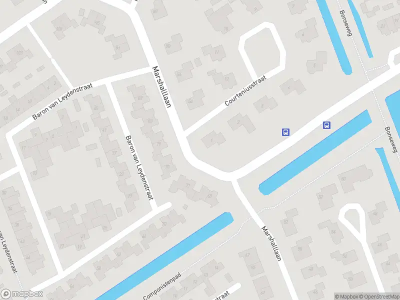 Ambulance met gepaste spoed naar de Marshalllaan in Hellevoetsluis