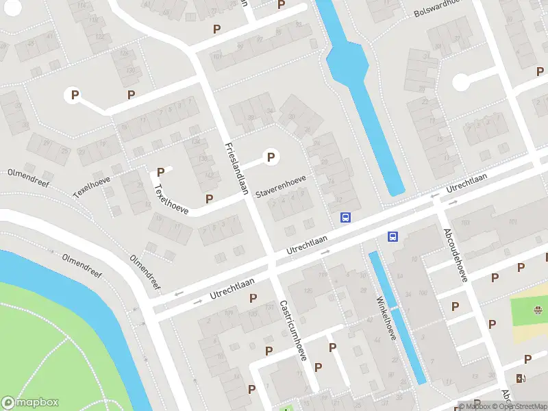 Ambulance met grote spoed naar de Staverenhoeve in Vlaardingen