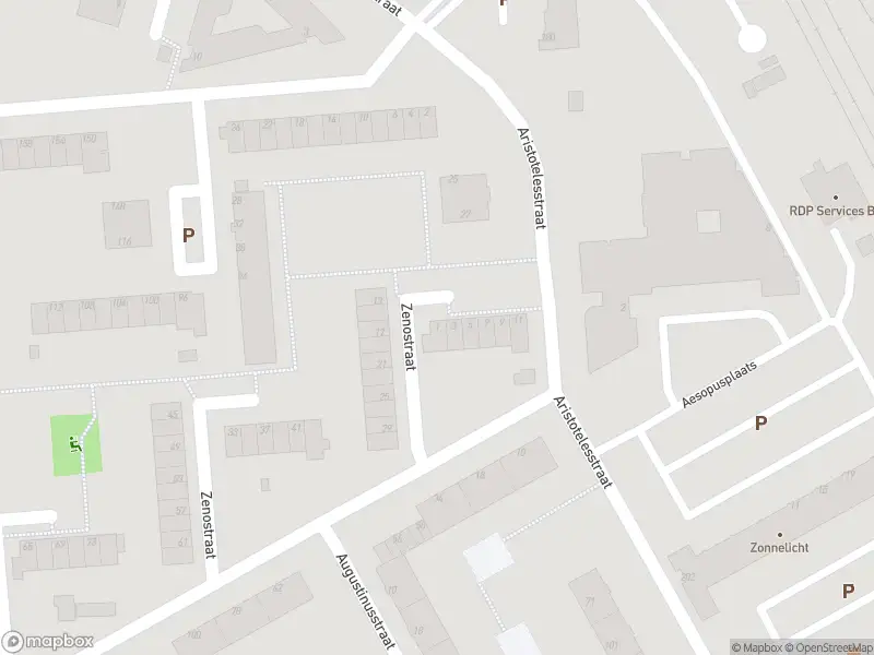 Ambulance met grote spoed naar de Zenostraat in Rotterdam