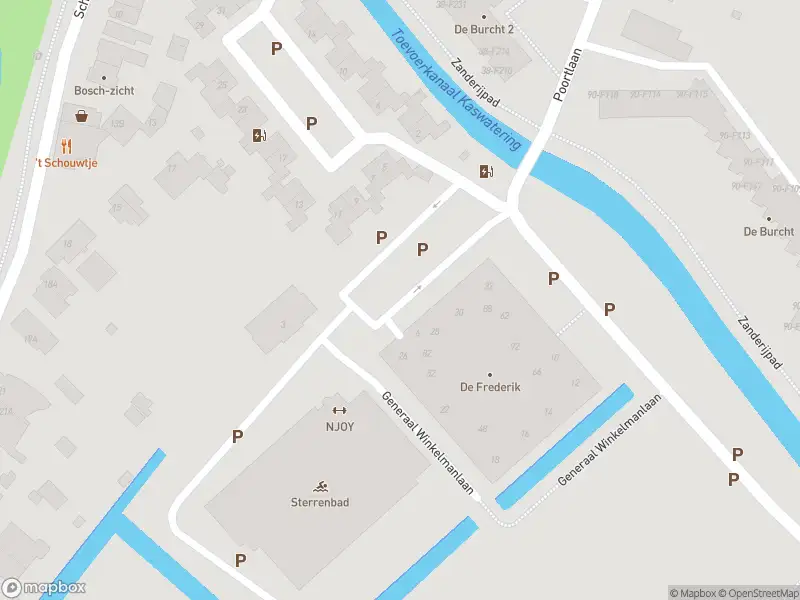 Ambulance met grote spoed naar de Generaal Winkelmanlaan in Wassenaar