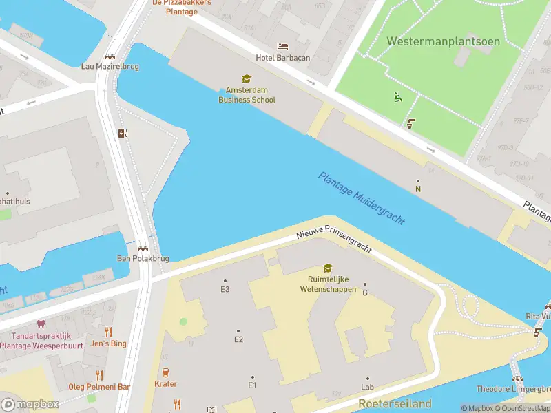 Brandweer met grote spoed naar de Nieuwe Achtergracht in Amsterdam