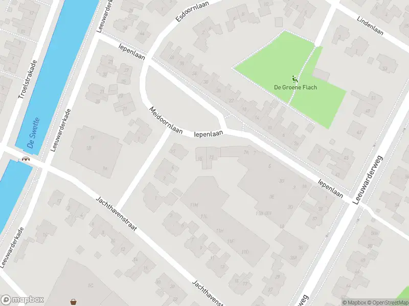 Brandweer met grote spoed naar de Berkenlaan in Sneek vanwege stankoverlast