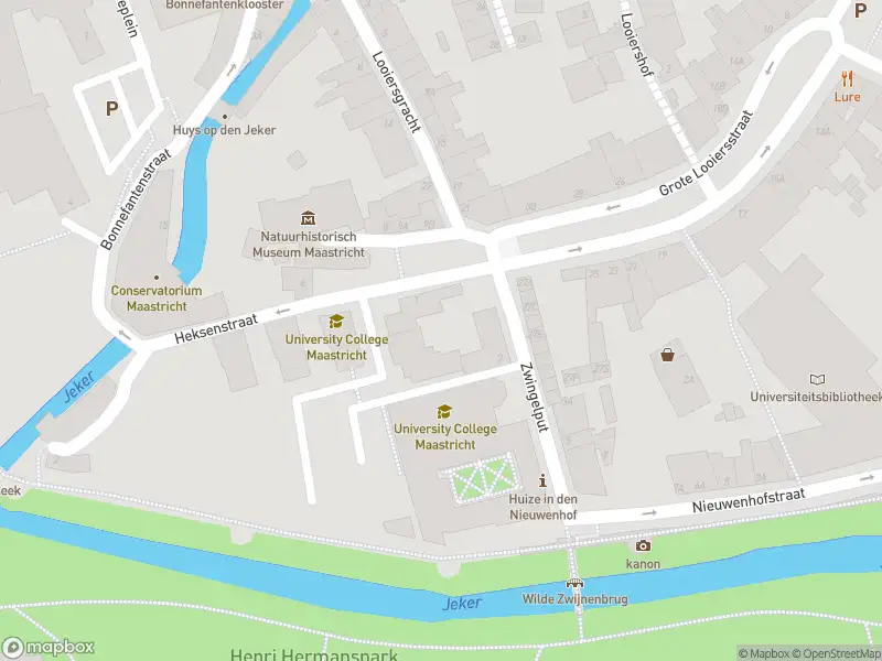 Brandweer en politie met gepaste spoed naar de Grote Looiersstraat in Maastricht vanwege stankoverlast