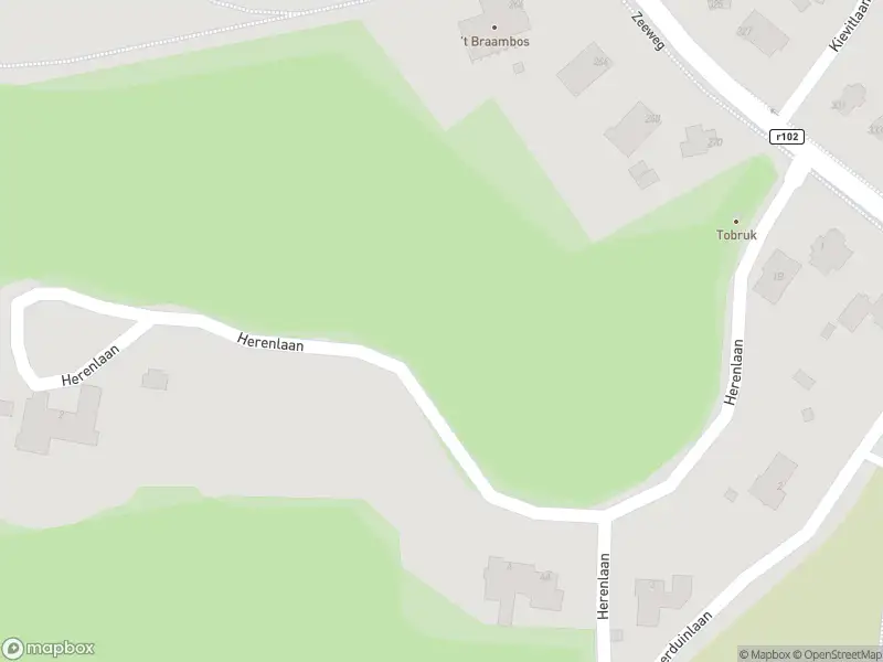 Ambulance met grote spoed naar de Herenlaan in IJmuiden