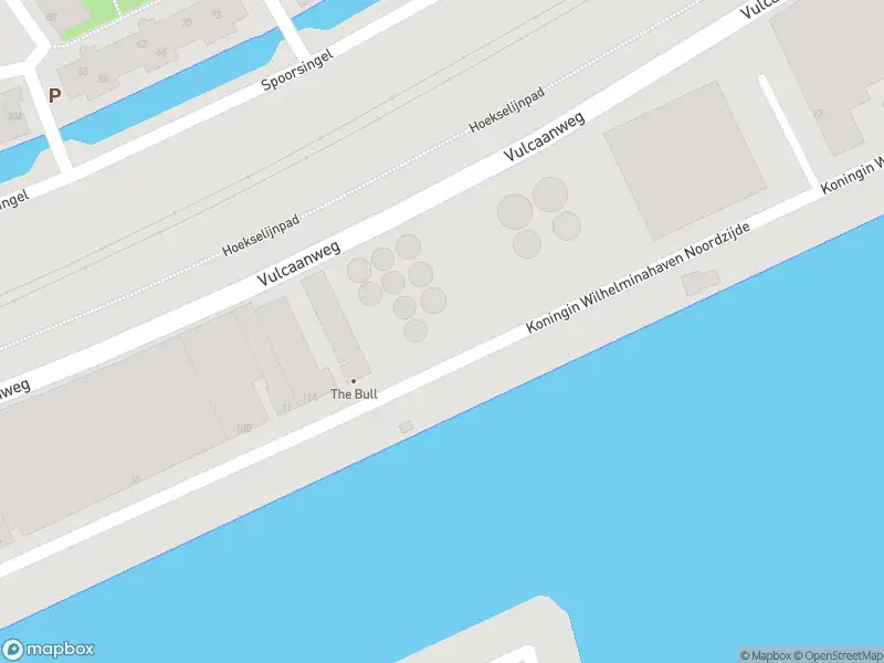 Ambulance met grote spoed naar de Koningin Wilhelminahaven NZ in Vlaardingen