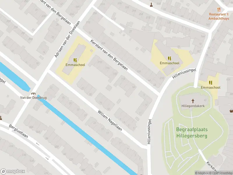 Brandweer met gepaste spoed naar de Orionstraat in Rotterdam vanwege een liftopsluiting