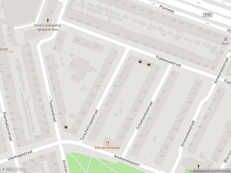 Ambulance met grote spoed naar de Terschellingsestraat in Rotterdam