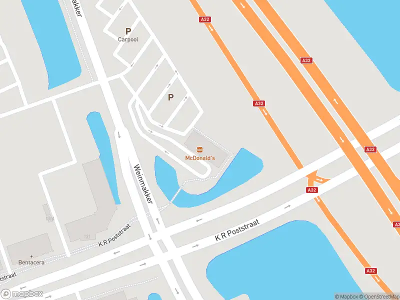 Politie met grote spoed naar de Stadionweg in Heerenveen vanwege ongeval met letsel