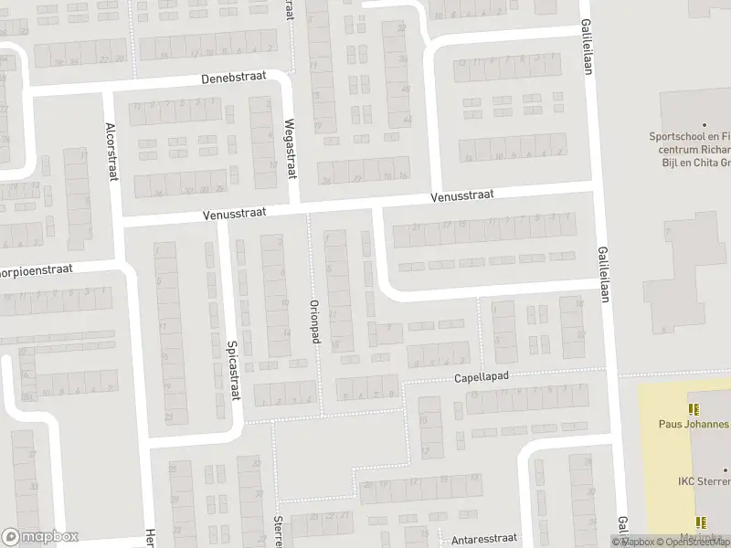 Brandweer met grote spoed naar de Copernicuslaan in Spijkenisse vanwege reanimatie