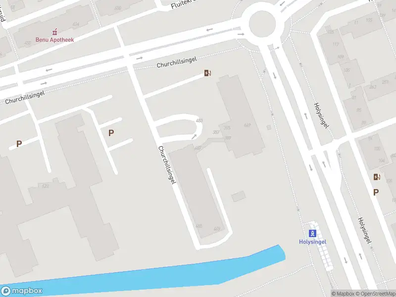 Ambulance met grote spoed naar de Churchillsingel in Vlaardingen