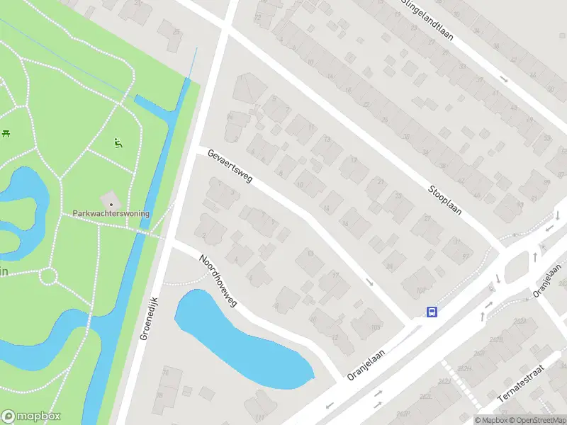 Ambulance met gepaste spoed naar de Gevaertsweg in Dordrecht