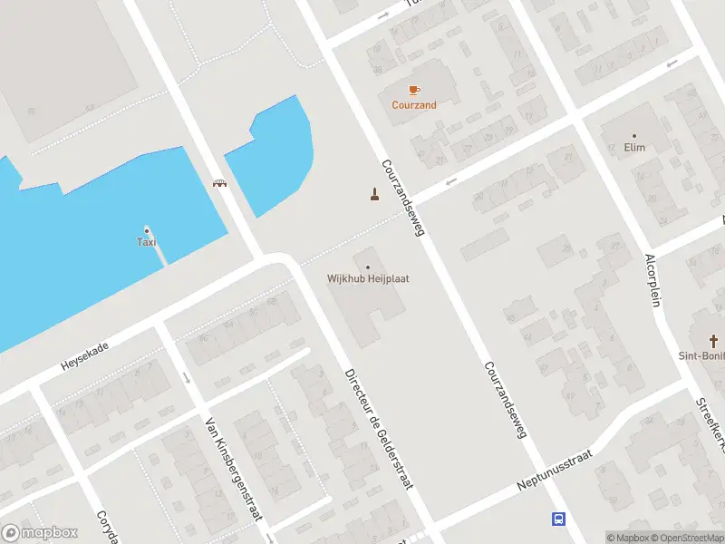 Ambulance met gepaste spoed naar de Heysekade in Rotterdam