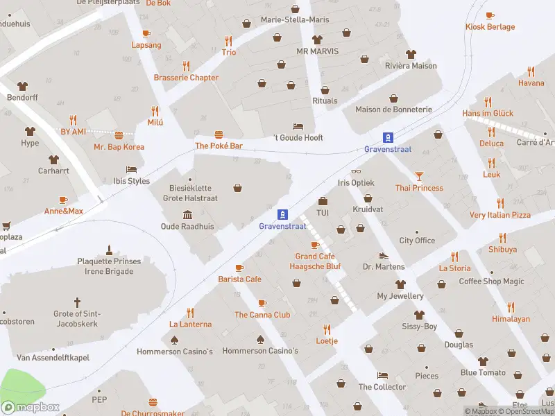 Ambulance met grote spoed naar de Dagelijkse Groenmarkt in 's-Gravenhage