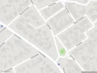 Politie naar de Keucheniusstraat in Huizen vanwege aanrijding met letsel