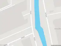 Brandweer met gepaste spoed naar de De Geer in Tiel