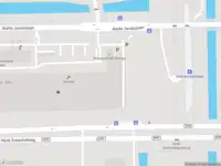 Ambulance met grote spoed naar de Aletta Jacobslaan in Amsterdam