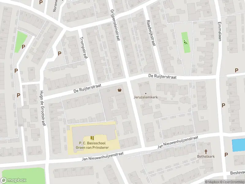 Ambulance met grote spoed naar de De Ruijterstraat in Alphen aan den Rijn