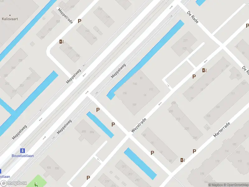 Ambulance met grote spoed naar de Hermelijnrade in 's-Gravenhage