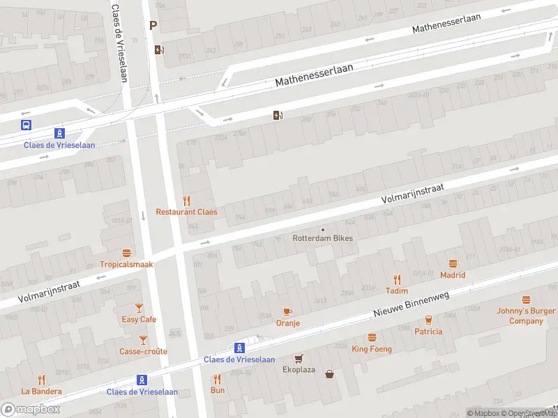 Ambulance met gepaste spoed naar de Volmarijnstraat in Rotterdam