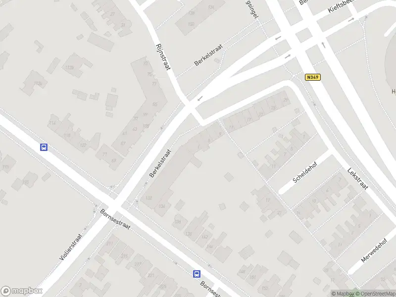 Politie naar de Berkelstraat in Almelo vanwege aanrijding met letsel