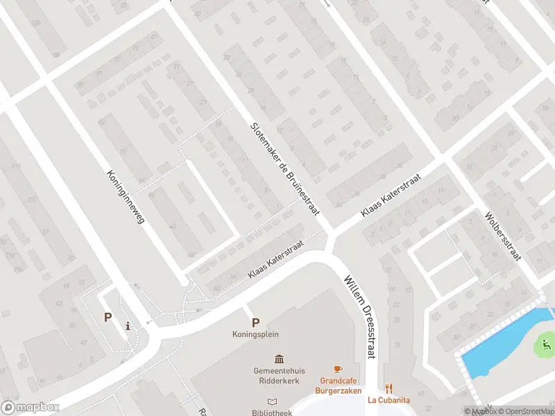 Ambulance met gepaste spoed naar de Slotemaker de Bruïnestraat in Ridderkerk