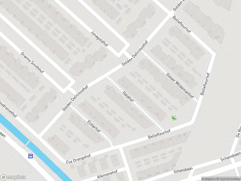 Ambulance met grote spoed naar de Galahof in Zoetermeer