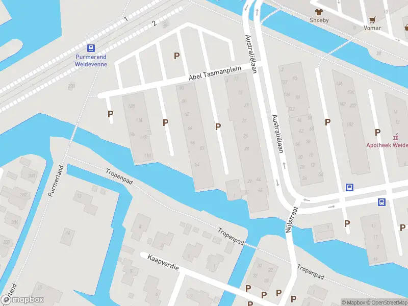 Brandweer met gepaste spoed naar de Abel Tasmanplein in Purmerend vanwege een liftopsluiting