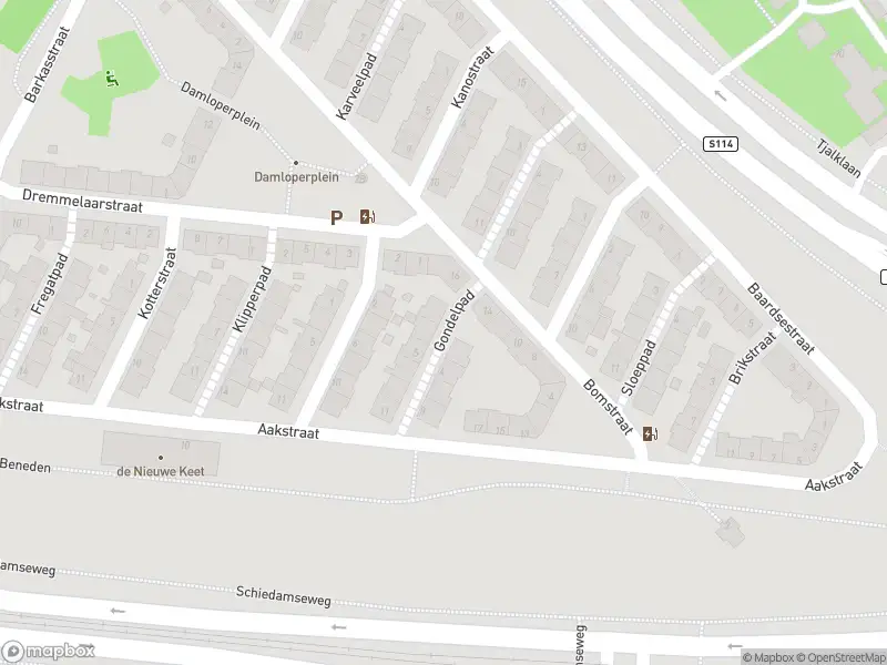 Ambulance met grote spoed naar de Gondelpad in Rotterdam