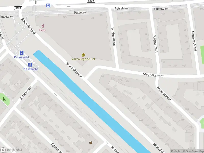 Ambulance met grote spoed naar de Hillevliet in Rotterdam