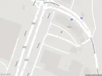 Ambulance met grote spoed naar de Reeweg in Rotterdam