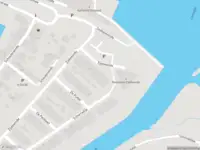 Ambulance met grote spoed naar de Zijdewinde in Puttershoek