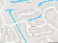 Brandweer met gepaste spoed naar de De Eik in Hellevoetsluis vanwege wateroverlast