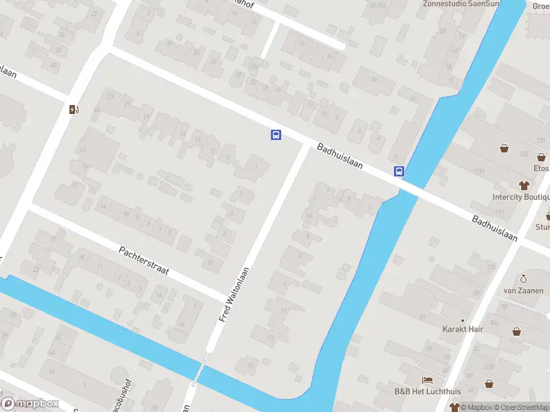 Ambulance met grote spoed naar de Fred Waltonlaan in Krommenie